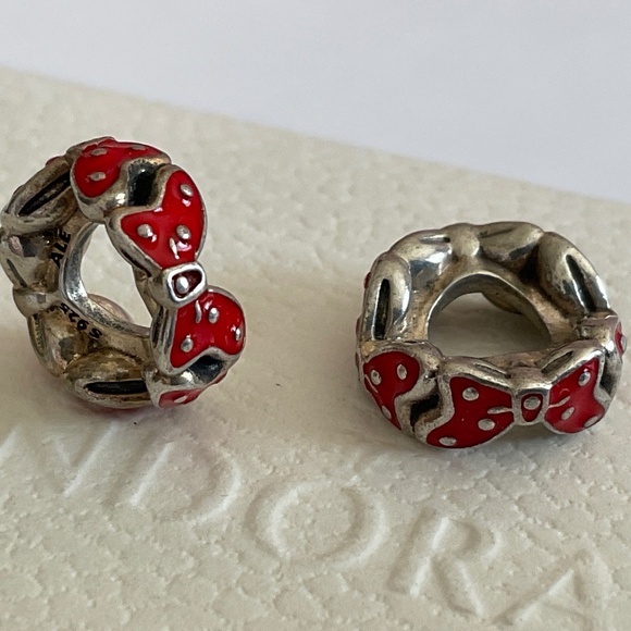 Two Pandora Minnie Mouse spacers - Picture 1 of 4